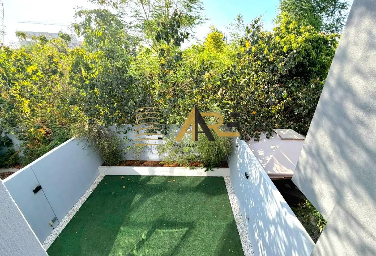 103282502 - Property Main Image