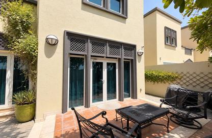 Villa - 3 - 3 for rent in District 8 - Jumeirah Park - Dubai Villa - 3 - 3 for rent in District 8 - Jumeirah Park - Dubai