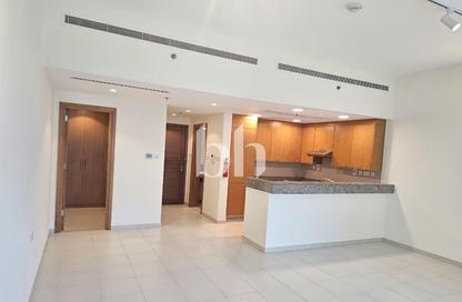 Apartment - Studio - 1 for rent in Bay Square Building 9 - Bay Square - Business Bay - Dubai