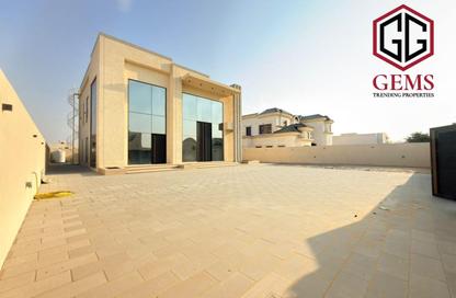 Villa - 5 - 6 for rent in Al Aweer 1 - Al Aweer - Dubai