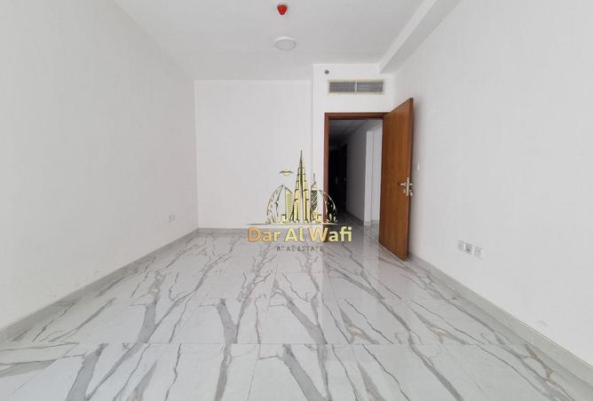 57349417 - Property Image 3