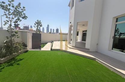 Villa - 4 Bedrooms - 4 Bathrooms for rent in Jumeirah 3 Villas - Jumeirah 3 - Jumeirah - Dubai