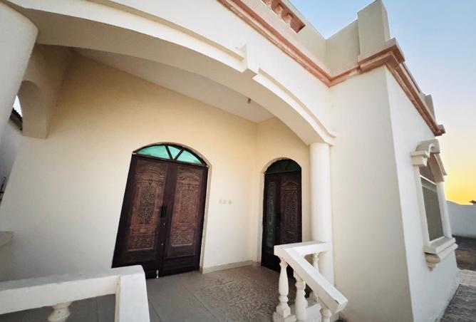 123849638 - Property Main Image