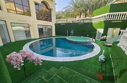 Villa - 7+ - 7+ for rent in Emirates Hills Villas - Emirates Hills - Dubai Villa - 7+ - 7+ for rent in Emirates Hills Villas - Emirates Hills - Dubai