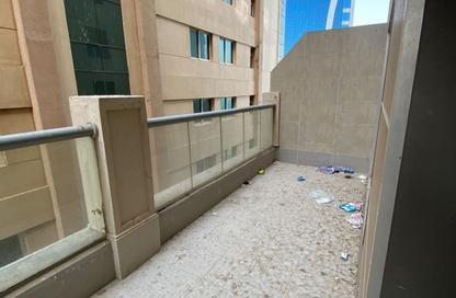 Apartment - 2 - 3 for sale in Dar Al Majaz - Jamal Abdul Nasser Street - Al Majaz - Sharjah