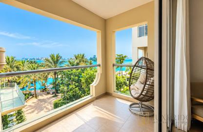 Apartment - 1 - 2 for rent in Al Sultana - Shoreline Apartments - Palm Jumeirah - Dubai