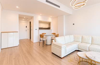 Apartment - 1 - 2 for rent in Al Sultana - Shoreline Apartments - Palm Jumeirah - Dubai