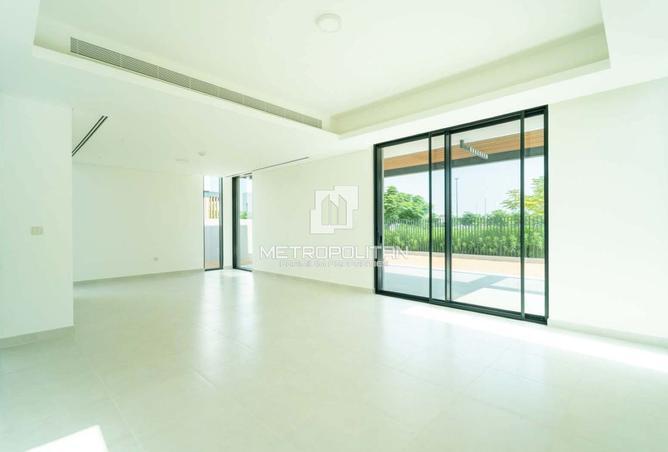 119048413 - Property Image 3