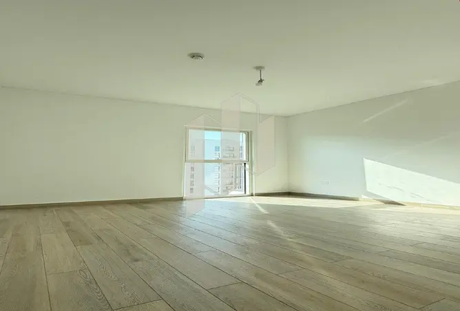 155510667 - Property Image 3