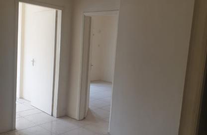 Apartment - 1 Bedroom - 1 Bathroom for rent in Abu Shagara building - Abu shagara - Sharjah