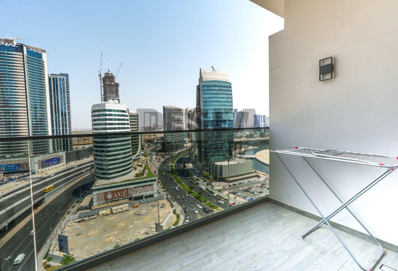 Lux Two Bedroom ||Community -Canal Views ||Vacant