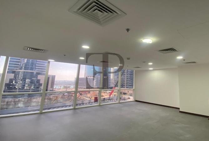 71904657 - صورة العقار 3