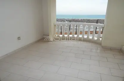 شقة - غرفة نوم - 1 حمام للايجار في رويال بريز 2 - رويال بريز - قرية الحمرا - رأس الخيمة