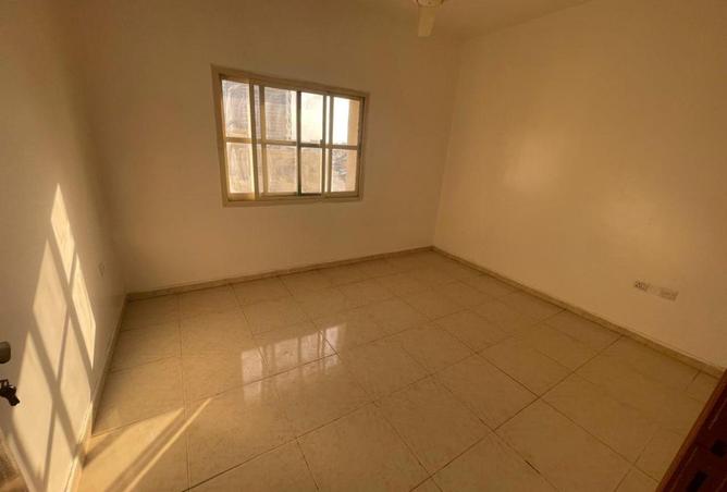 78201438 - Property Image 3