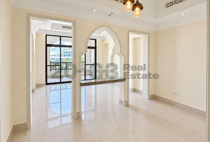 Dubai Mall View I Big Layout I Close Kitchen