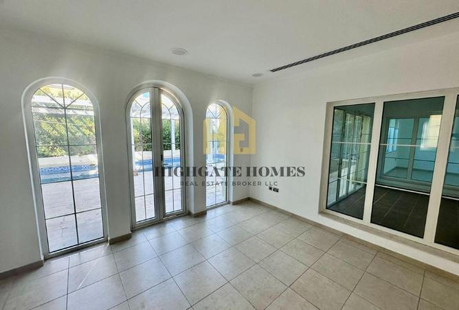 71508648 - Property Image 3