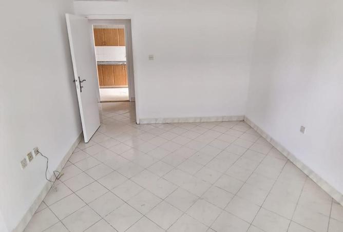 78995557 - Property Image 3