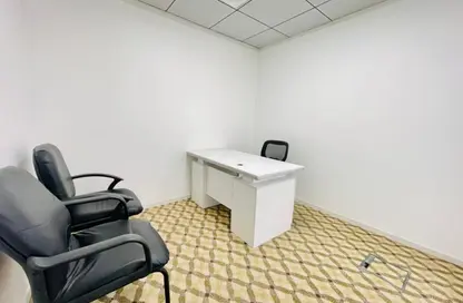 مكتب - استوديو - 2 حمامات للايجار في برج مدينة زايد - منطقة المرور - أبوظبي