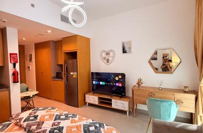 Apartment - Studio - 1 Bathroom for rent in Al Mamsha - Muwaileh - Sharjah