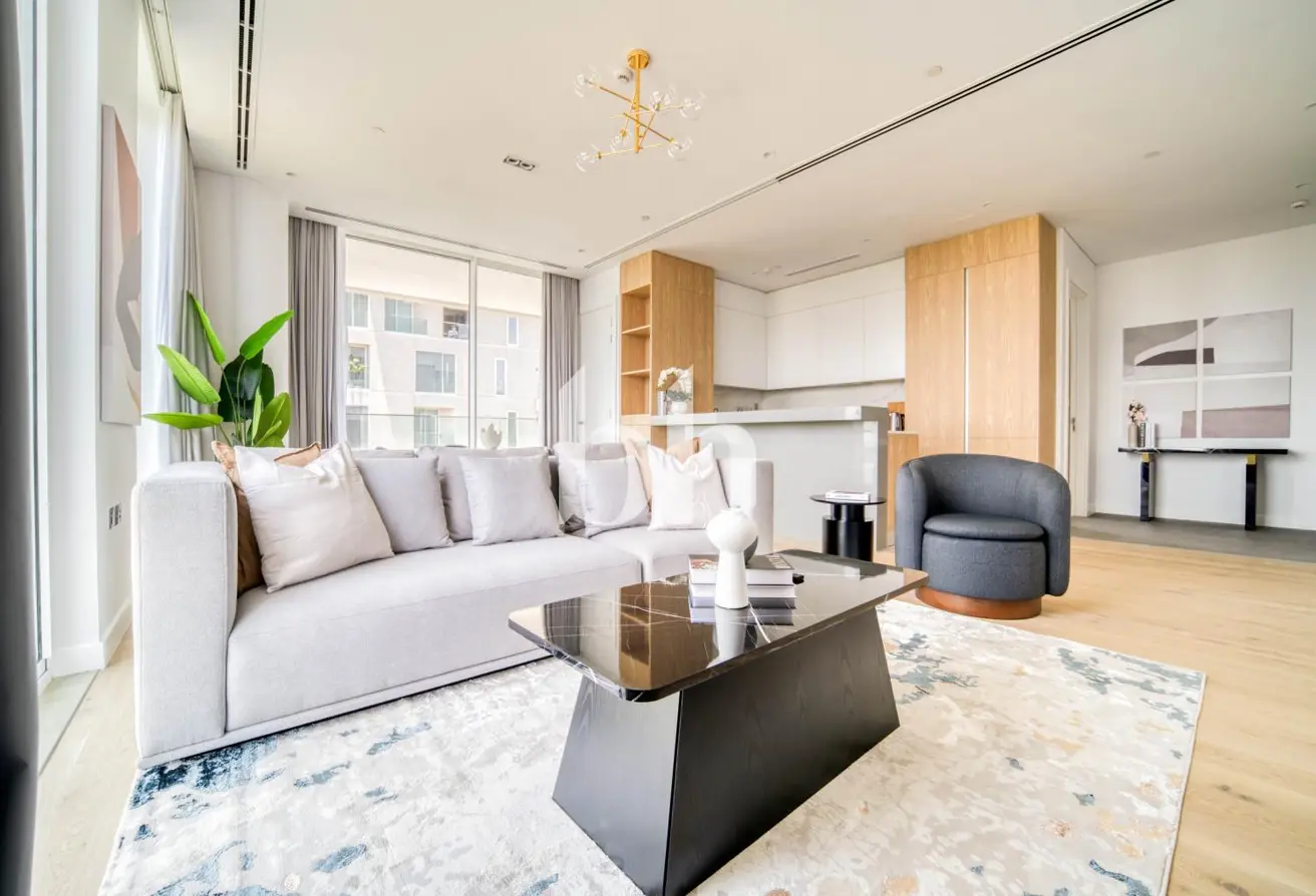 126109268 - Property Main Image