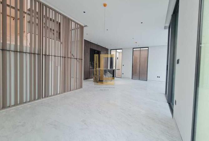 2OiYnDOcWlk - Property Main Image