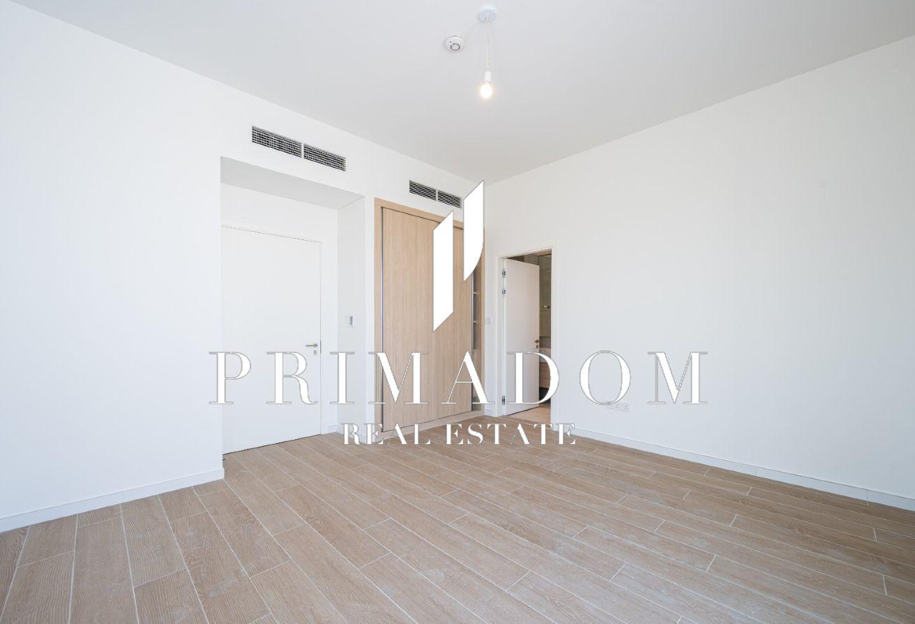 Luxury 4BR | Brand New | Single Row | Vacant photo 7