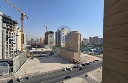 Apartment - 2 - 2 for rent in Saleh Building - Al Jaddaf - Dubai