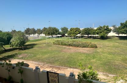 Villa - 5 - 7+ for rent in Mina Road - Tourist Club Area - Abu Dhabi