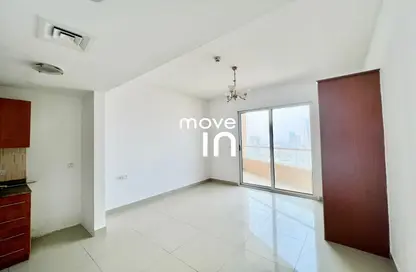Apartment - 1 Bathroom for rent in Lakeside Tower D - Lakeside Residence - Dubai Production City (IMPZ) - Dubai