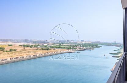 Apartment - 3 - 3 for sale in Waters Edge - Yas Island - Abu Dhabi