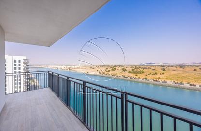 Apartment - 3 - 3 for sale in Waters Edge - Yas Island - Abu Dhabi