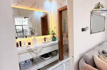 Villa - 4 - 6 for sale in Al Zaheya Gardens - Al Zahya - Ajman