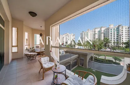 Apartment - 2 Bedrooms - 3 Bathrooms for sale in Al Sarrood - Shoreline Apartments - Palm Jumeirah - Dubai