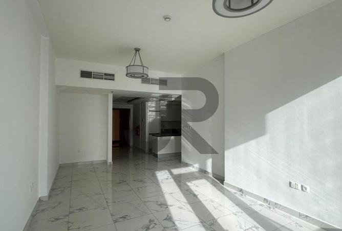 54386945 - صورة العقار 3