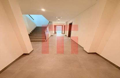 Villa - 4 Bedrooms - 5 Bathrooms for rent in Fay Al Reeman II - Al Shamkha - Abu Dhabi