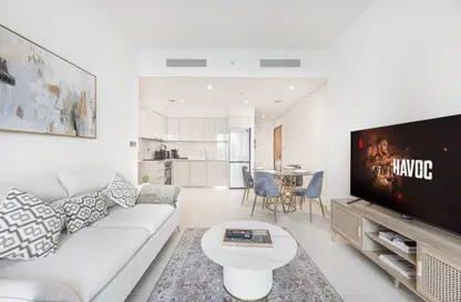 Apartment - 1 Bedroom - 1 Bathroom for rent in Burj Royale - Downtown Dubai - Dubai