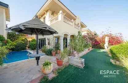 Villa - 4 Bedrooms - 4 Bathrooms for rent in Garden Homes Frond E - Garden Homes - Palm Jumeirah - Dubai