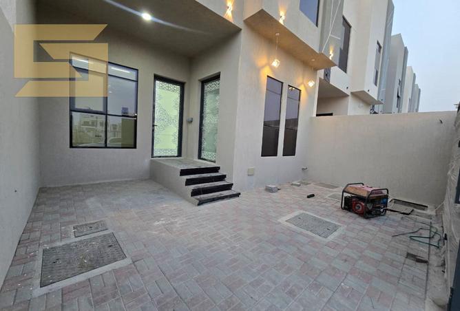 128853717 - Property Image 2