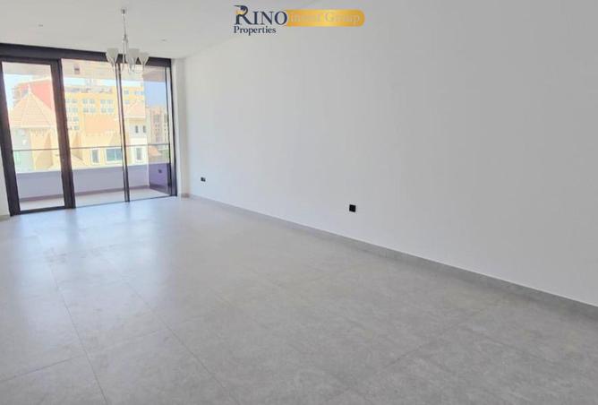 145054760 - Property Image 2