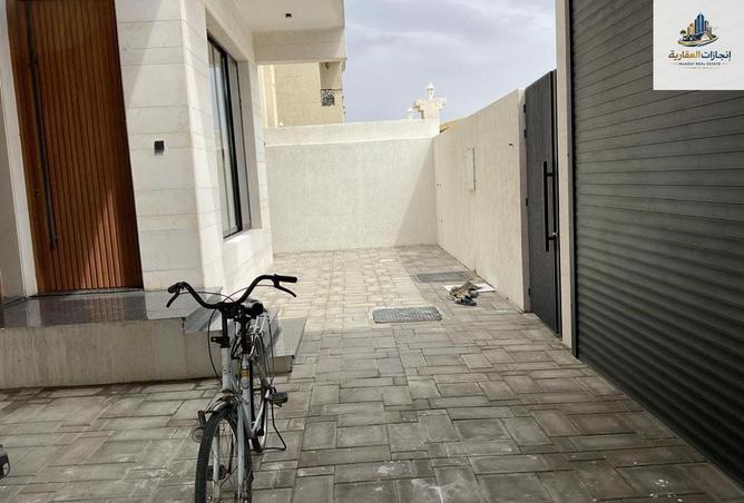 70271617 - صورة العقار 2