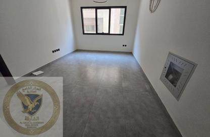 Apartment - 1 Bedroom - 2 Bathrooms for rent in Al Khan Lagoon - Al Khan - Sharjah Apartment - 1 Bedroom - 2 Bathrooms for rent in Al Khan Lagoon - Al Khan - Sharjah