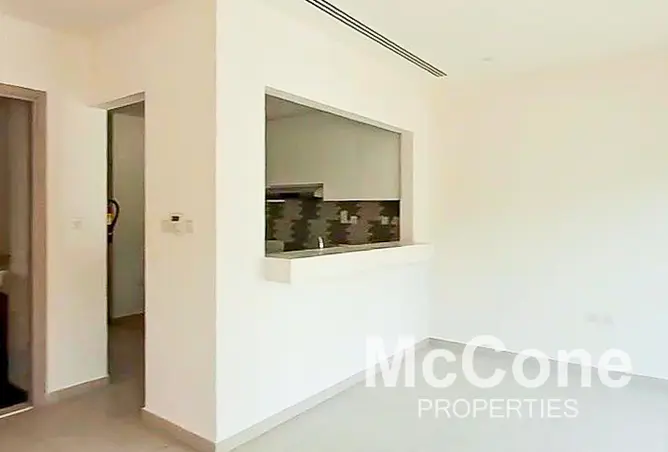 165051101 - Property Image 3