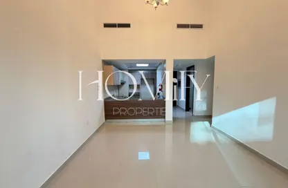 Apartment - 2 Bedrooms - 2 Bathrooms for rent in Roxana Residence B - Roxana Residences - District 12 - Jumeirah Village Circle - Dubai