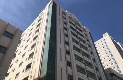 Apartment - 2 Bedrooms - 3 Bathrooms for rent in Abu shagara Building 2 - Budaniq - Al Qasimia - Sharjah