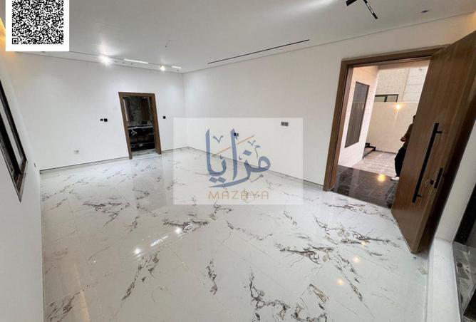 64031987 - Property Image 3