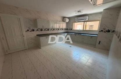 Villa - 6 - 5 for rent in Al Rifa'ah - Al Heerah - Sharjah Villa - 6 - 5 for rent in Al Rifa'ah - Al Heerah - Sharjah