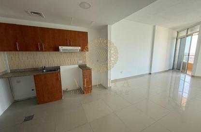 Apartment - Studio - 1 for rent in Lakeside Tower C - Lakeside Residence - Dubai Production City (IMPZ) - Dubai