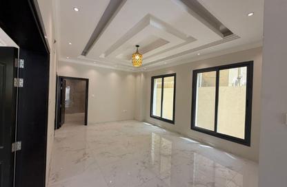 Villa - 5 Bedrooms - 7 Bathrooms for rent in Al Mowaihat 3 - Al Mowaihat - Ajman Villa - 5 Bedrooms - 7 Bathrooms for rent in Al Mowaihat 3 - Al Mowaihat - Ajman