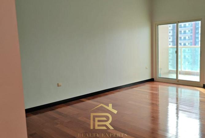 100870606 - Property Main Image
