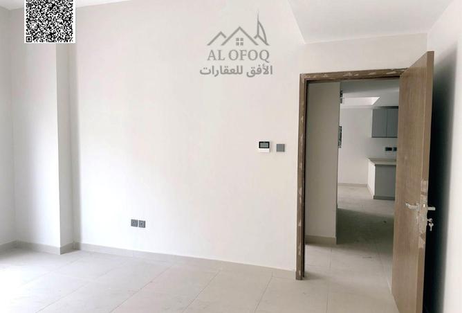 125152917 - Property Image 3